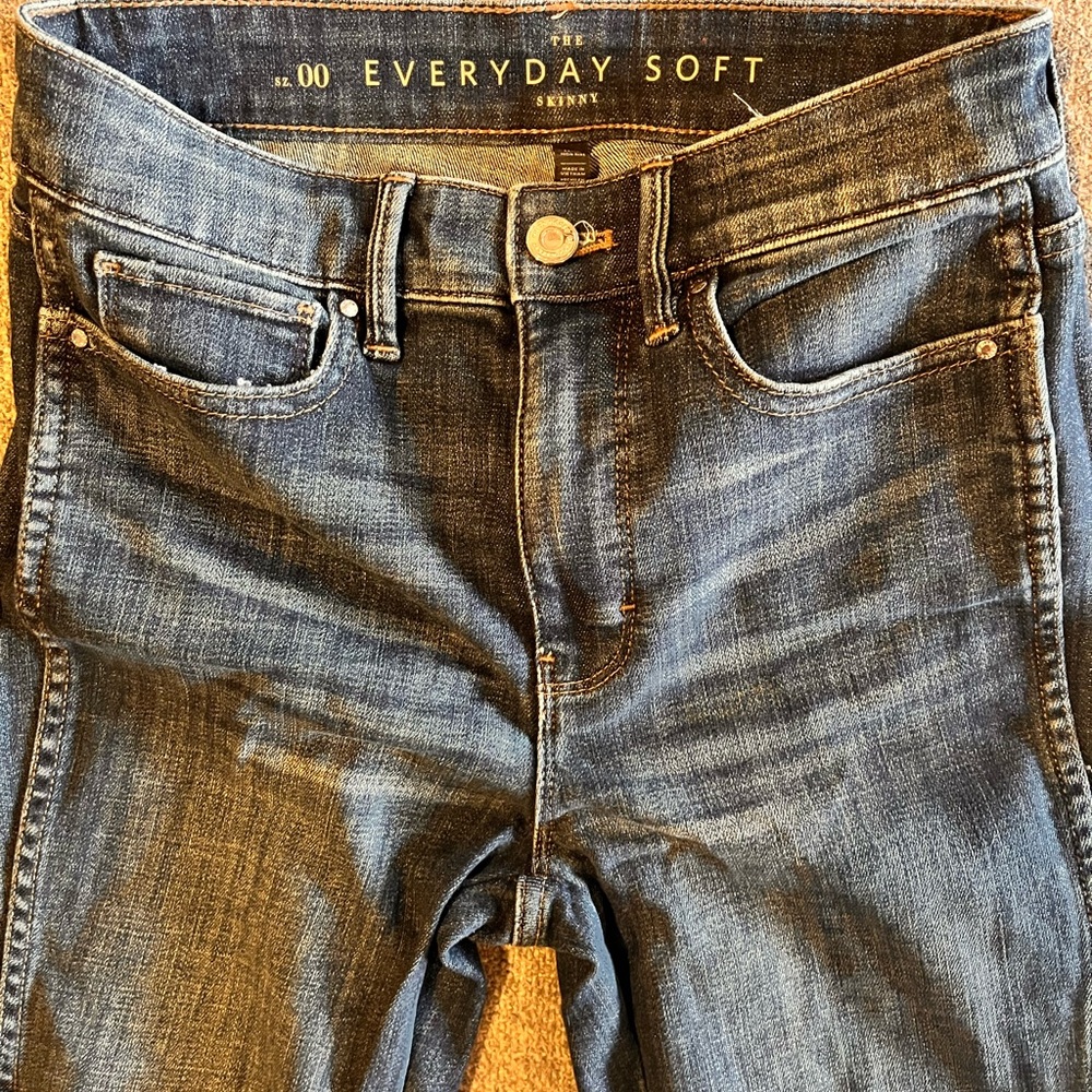 White House Black Market Everyday Soft Blue Skinny Jeans Extra High Rise